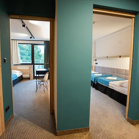 Halo Hotel